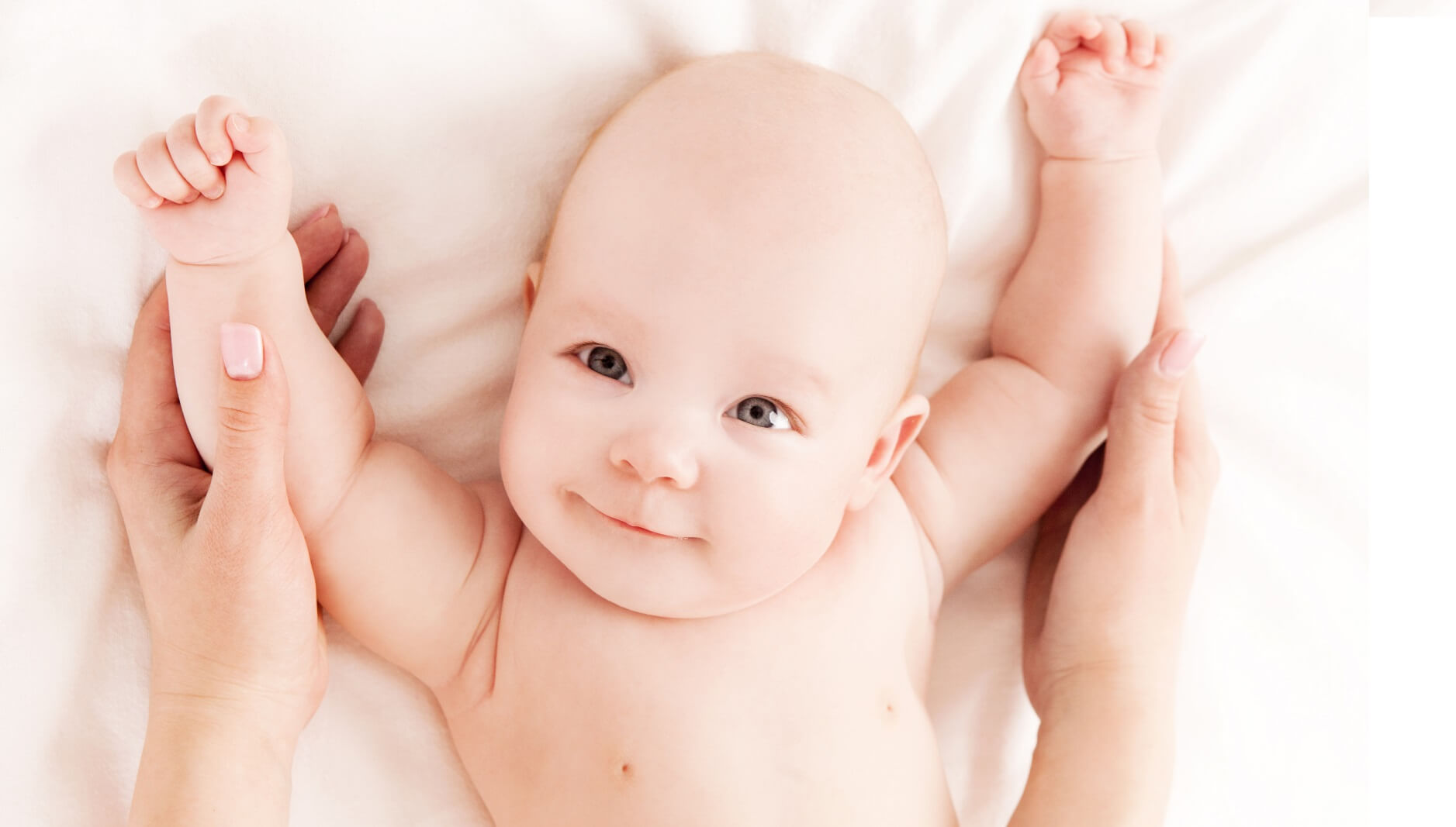 Cómo Hacerlo: 5 Masajes Para que tu Bebé Duerma Más y Mejor | Quiros